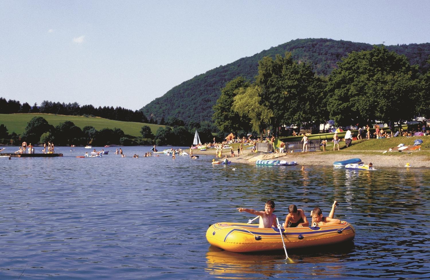 Ferienhaus Diemelquelle - Mit Eingezaeuntem Garten Willingen  Exterior foto